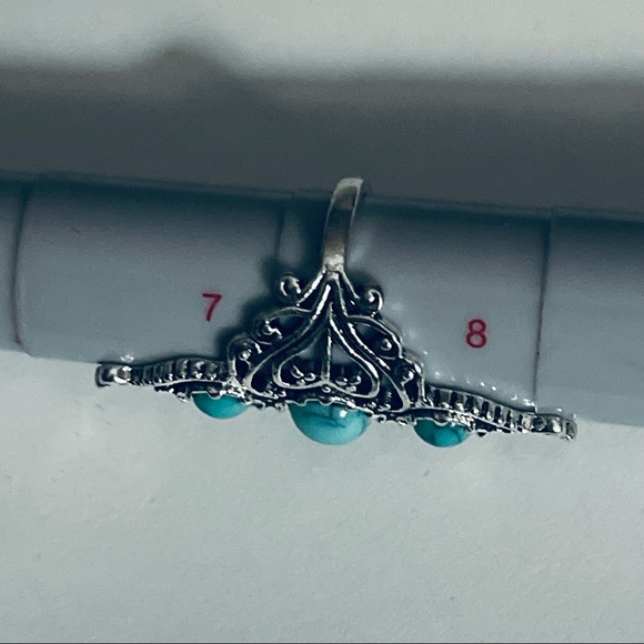 New Woman’s Native Bohemian Blue Turquoise Sterling Silver Handmade Ring - Picture 7 of 8